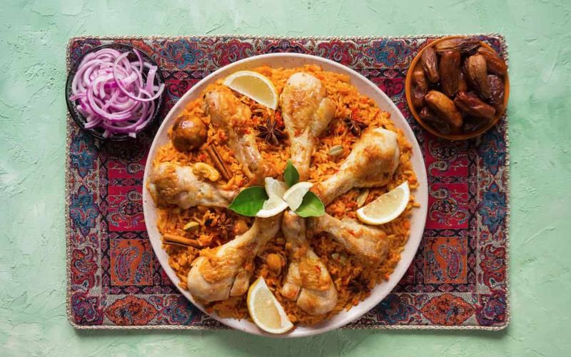 Deléitate con los Mejores Platos Tradicionales de Qatar en Doha