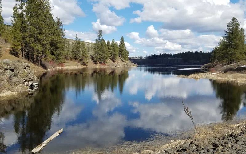16 Destacadas rutas de senderismo cerca de Spokane en Washington