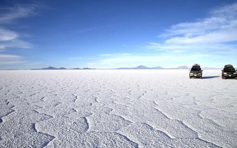 Visita el Sorprendente Salar de Uyuni: Guía de Viaje