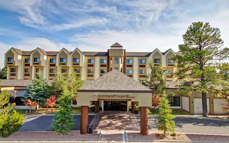 7 Hoteles que Admiten Mascotas en Flagstaff, Arizona