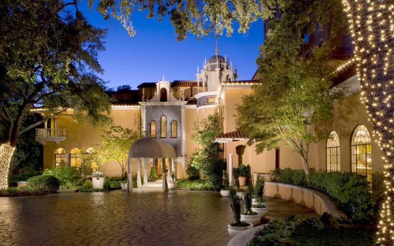 9 Maravillosas Escapadas Románticas en Dallas, Texas