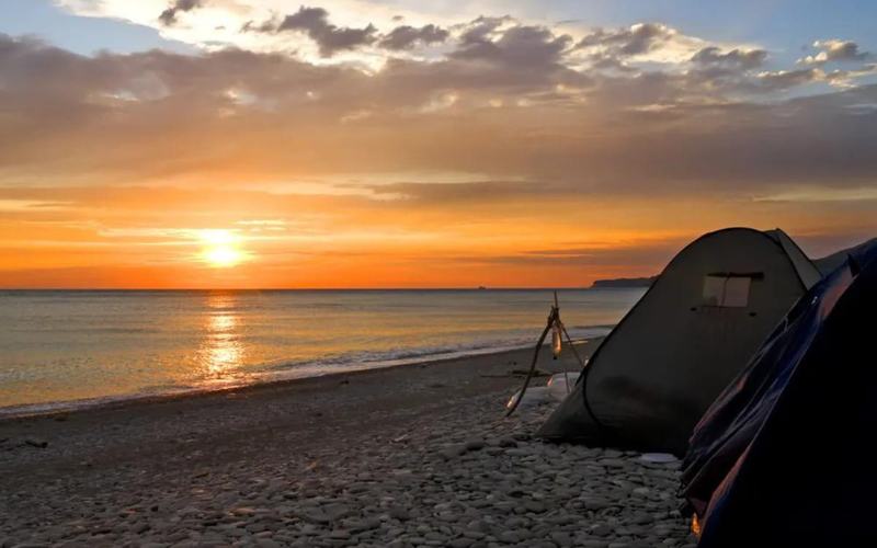 8 Maravillosos Lugares para Acampar en la Playa en Nueva Inglaterra