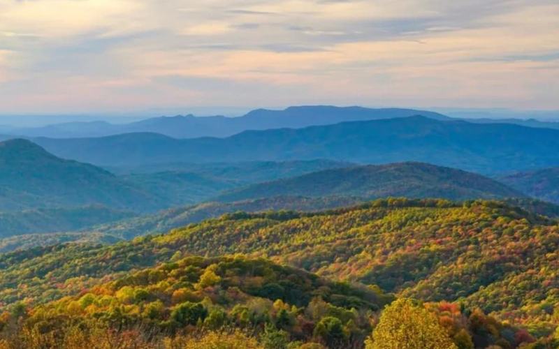13 Mejores Caminatas cerca de Asheville, Carolina del Norte