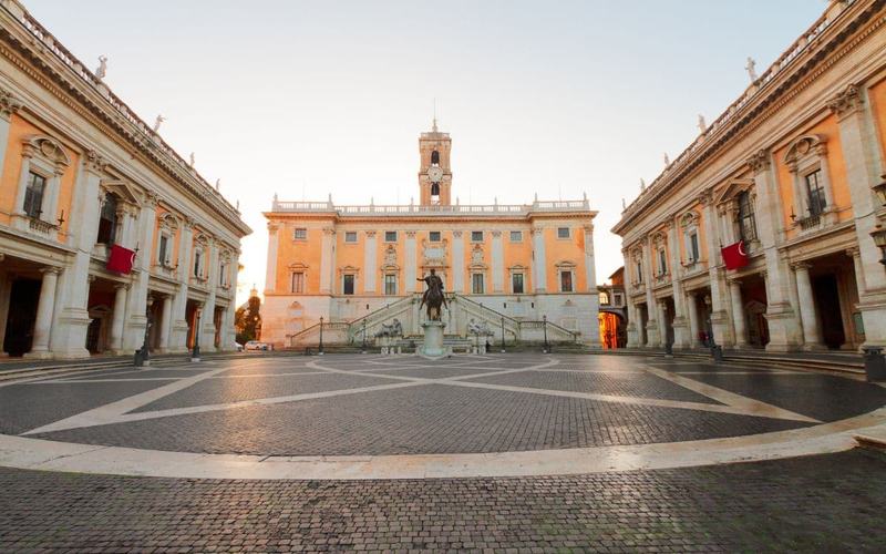 Piazza del Campidoglio: Icono de la Autoridad de Roma