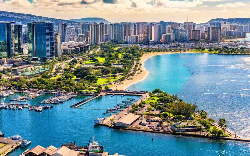 Playas en Honolulu para familias, parejas y aventureros