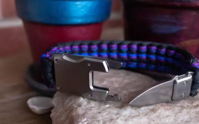 10 Recomendados usos de una pulsera de supervivencia