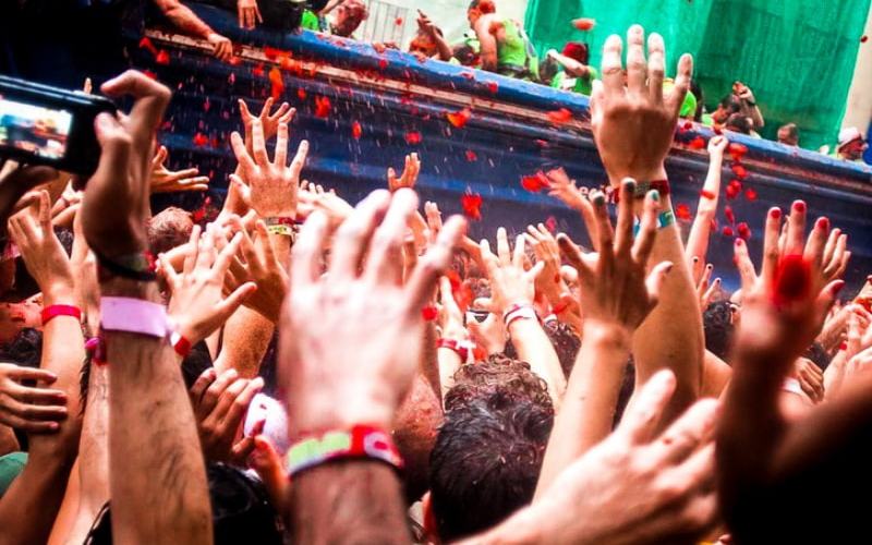 Fiesta de la Tomatina en España: Todo lo que debes saber