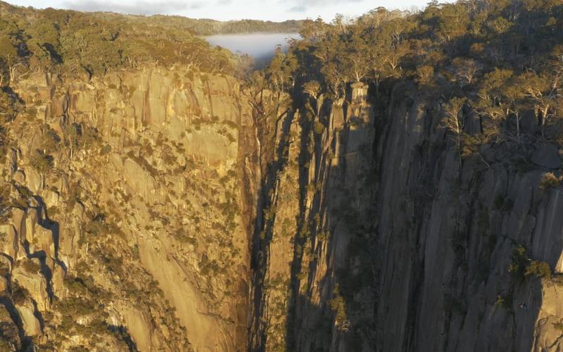 Campamento Beyond the Edge en Australia