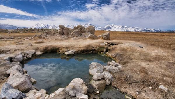 Wild Willy's Hot Springs 