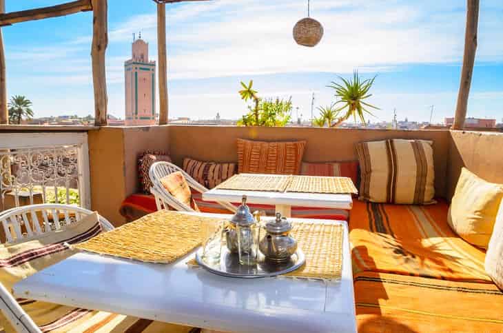 Alójese en un hotel Riad de Medina