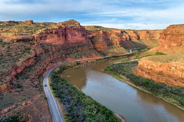 Autopista prehistórica del diamante de los dinosaurios