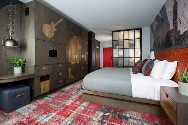 Bobby Hotel-Hoteles que admiten Mascotas en Nashville