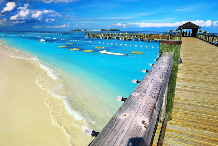 Cable Beach en Nassau - Lugares para visitar en las Bahamas