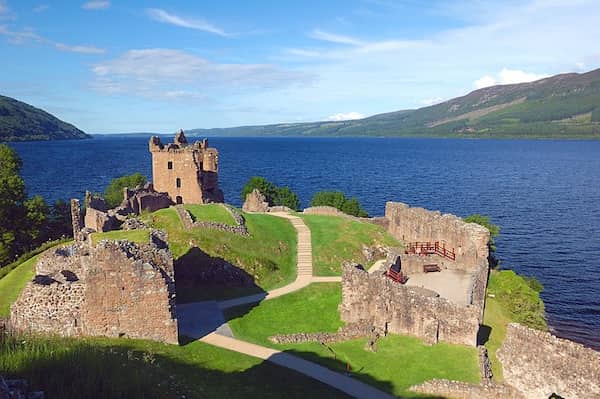 Castillo de Urquhart, Lago Ness