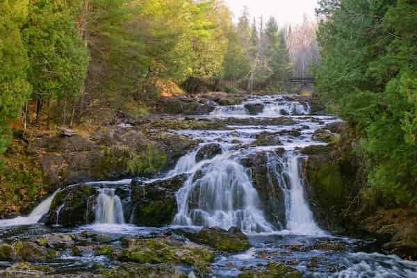 Cataratas de cobre-cascadas en Wisconsin