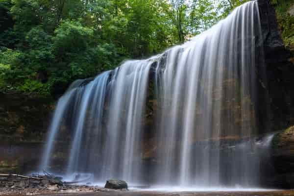 Cataratas en cascada-cascadas en Wisconsin