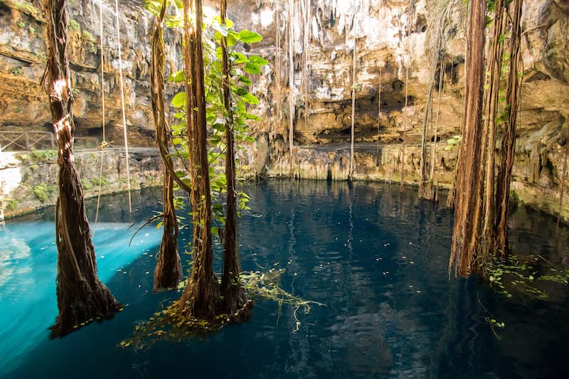 Cenote Oxman Valladolid-yucatán