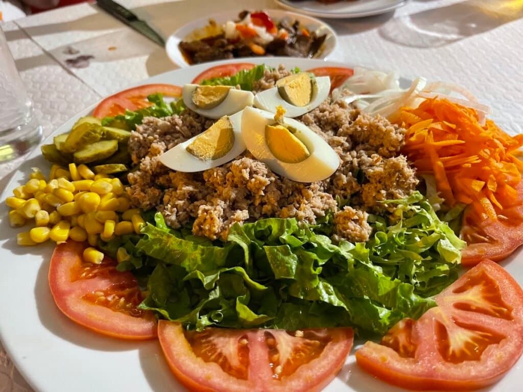 Cómo es la realidad para vivir en Estoril _ Churrasqueria do Viveiro