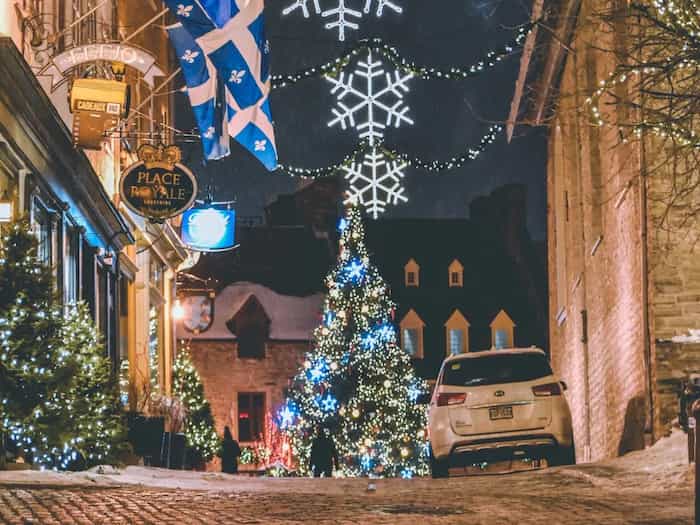 Ciudad de Quebec, Quebec-Pueblos de Canadá para celebrar la navidad