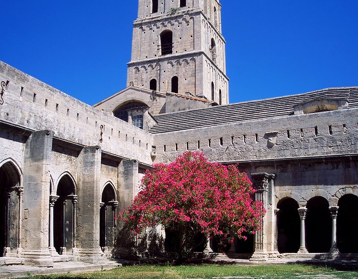 Claustro de Saint Trophime