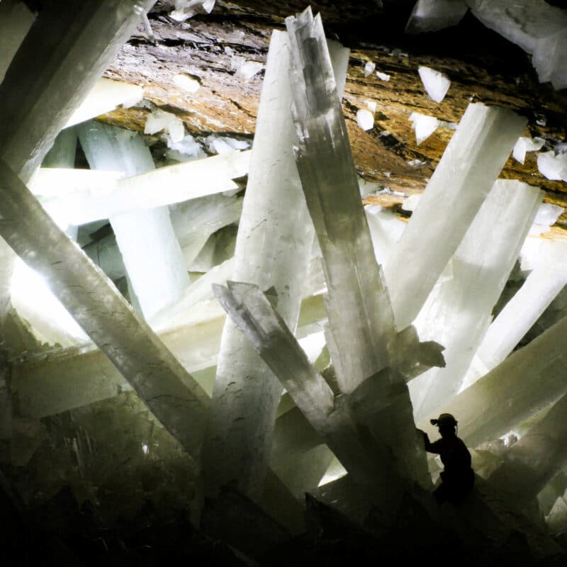 Cuevas con Cristales Gigantes en Naica-1