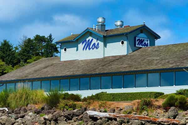 Deléitese con los mariscos locales-Actividades al Aire Libre en Lincoln City