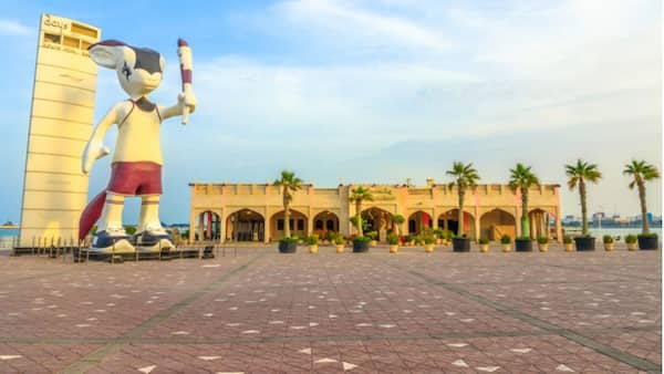 Disfrute de una gran experiencia gastronómica con una vista al mar prístina-corniche qatar