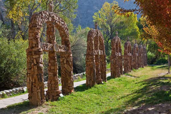 El Santuario de Chimayo-Colores del Otoño en Nuevo México