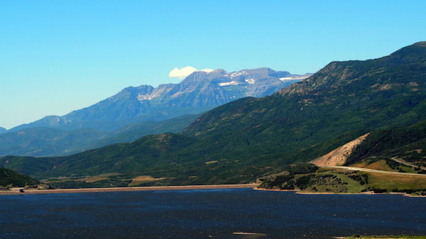 Embalse Jordanelle-Acampar en el Lago Utah