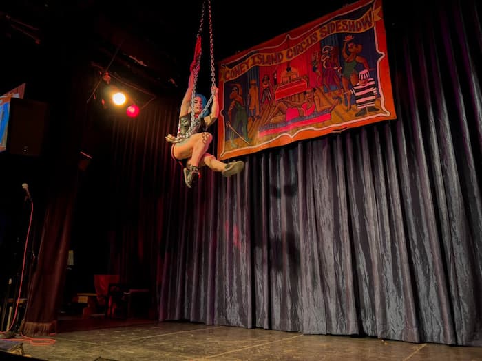Espectáculo secundario del circo de Coney Island
