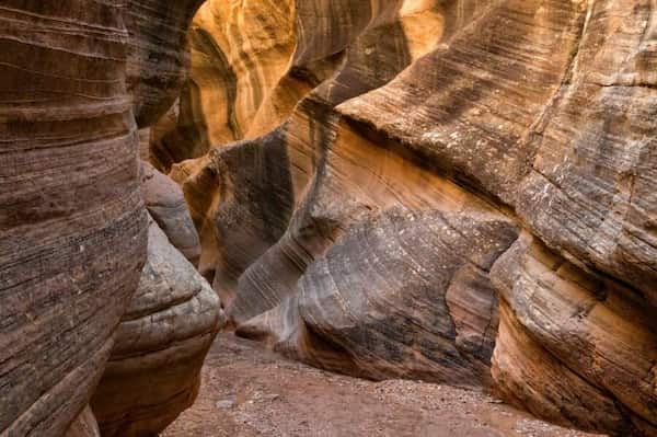 Estrecho de Willis Creek-Caminatas en el Monumento Nacional Grand Staircase-Escalante