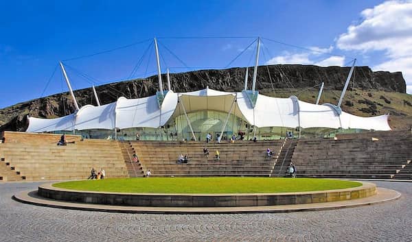 Explore Dynamic Earth el Centro de Ciencias de Edimburgo