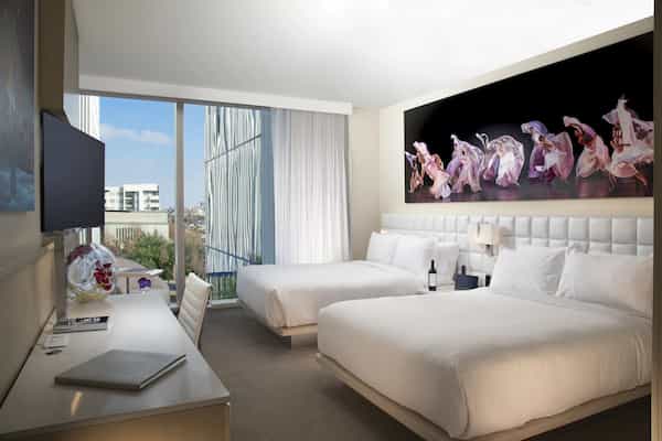 Hall Arts Hotel