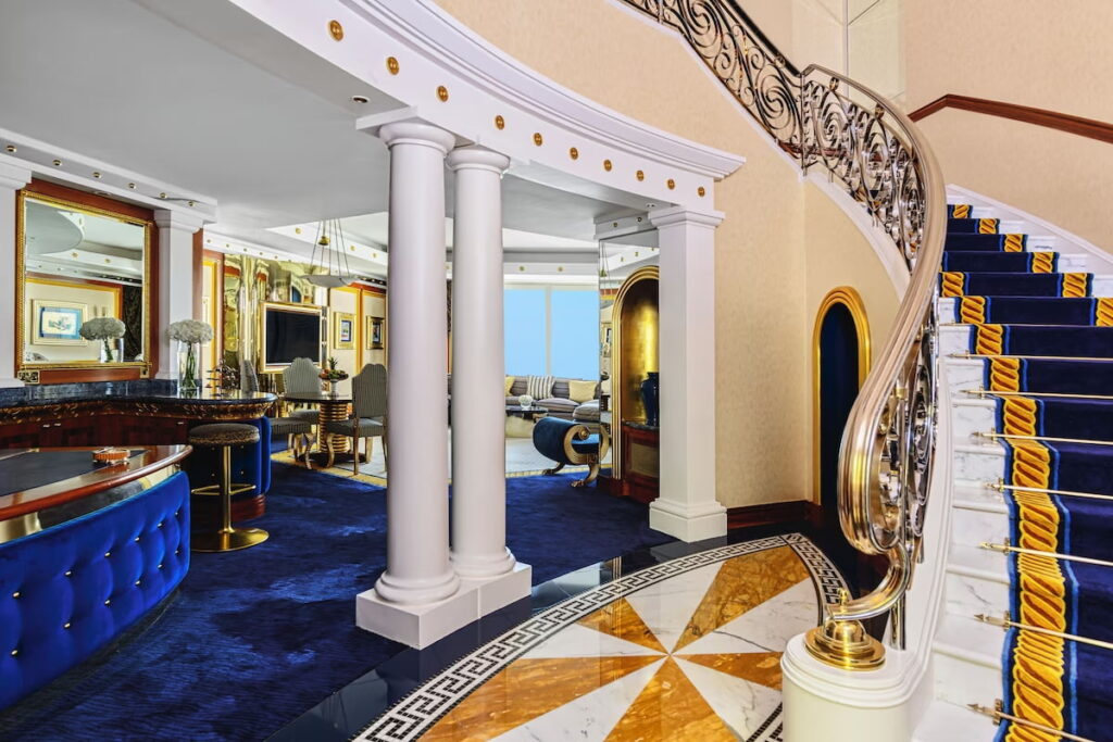 Interior del Burj Al Arab-1