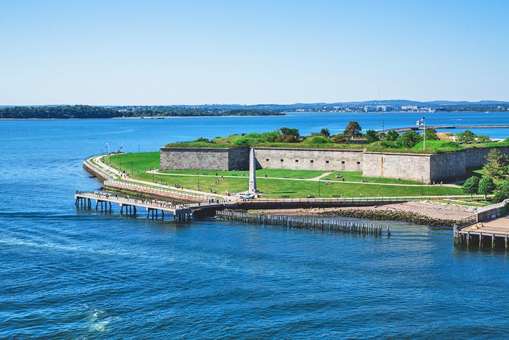 Isla del Castillo y Parque Fort Independence