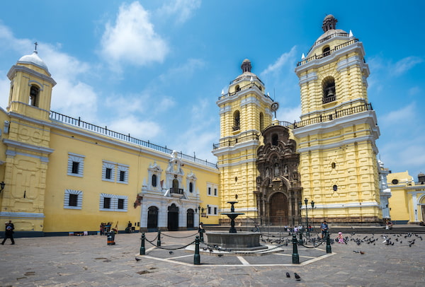 La Iglesia Y Monasterio De San Francisco 5