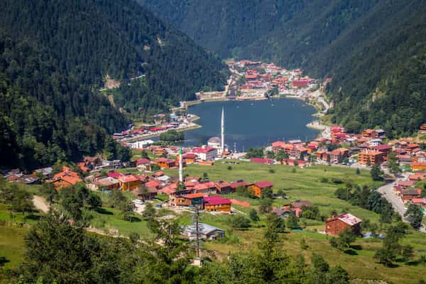 Lago Uzun-Lagos para Visitar en Turquía
