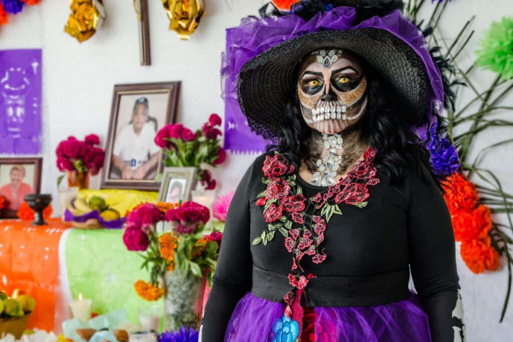 Maravíllate ante la ropa folclórica mexicana-2
