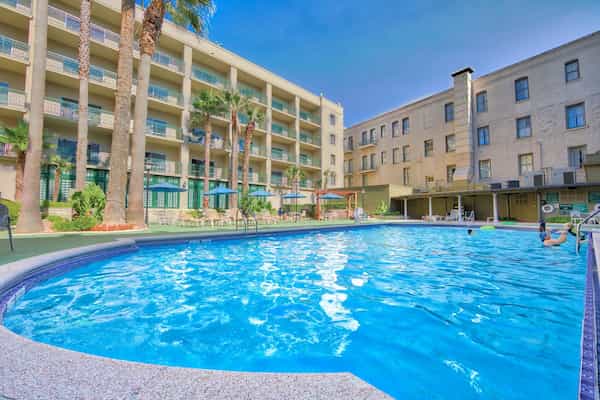 Menger Hotel
