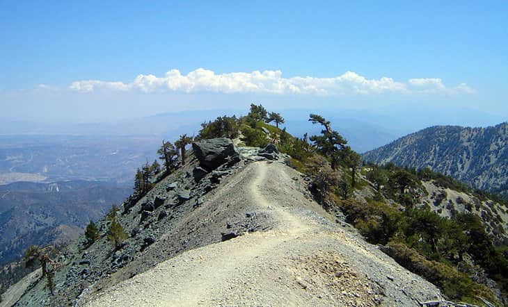 Monumento Nacional de las Montañas de San GabrielBosque Nacional de los Ángeles