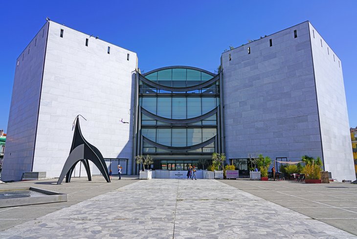 Museo de Arte Moderno y Contemporáneo