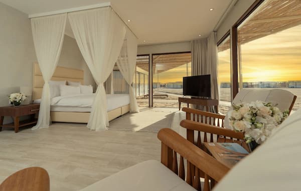 Opciones de alojamiento en Regency Sealine Camp