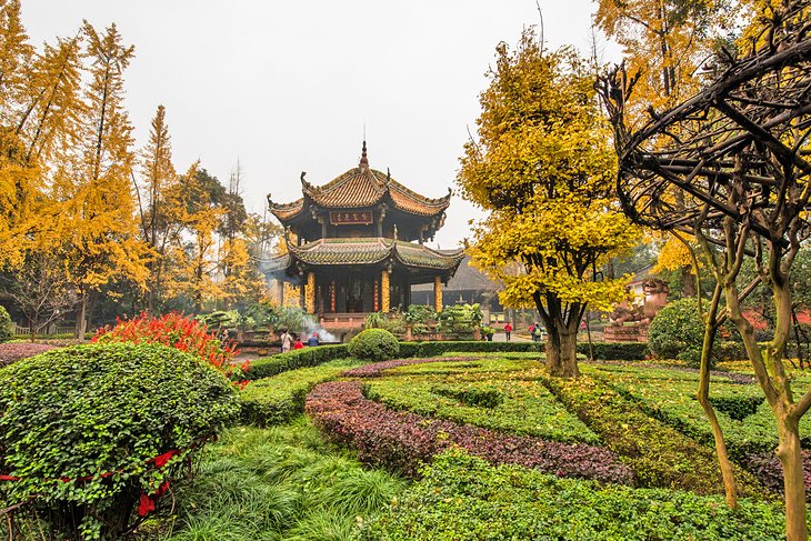 Palacio Qingyang - Lugares imperdibles en Chengdu