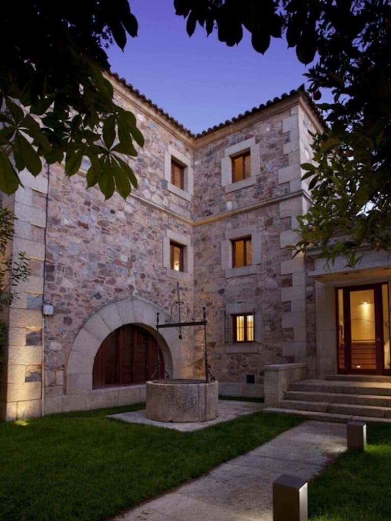 Parador De Caceres