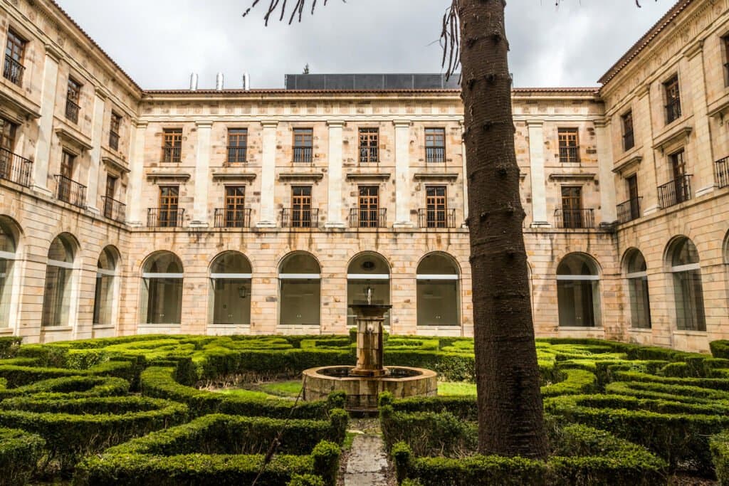Parador De Corias
