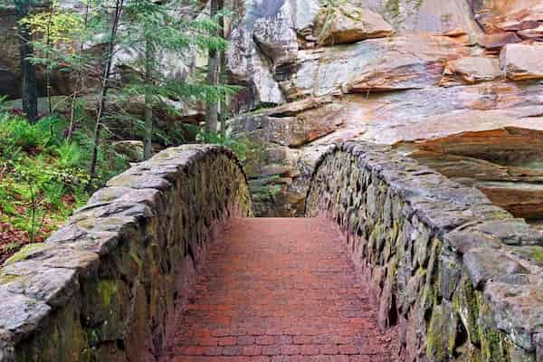 arque Estatal Hocking Hills, Ohio-Viajes por Carretera desde Cleveland