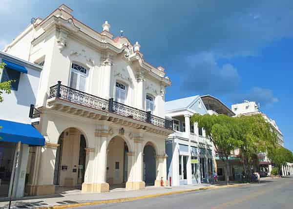 Pasee por la calle Duval, Key West