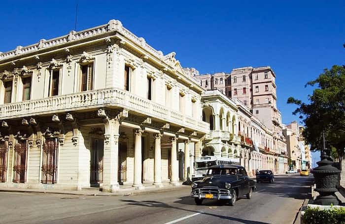 Paseo del Prado - Lugares turísticos en La Habana