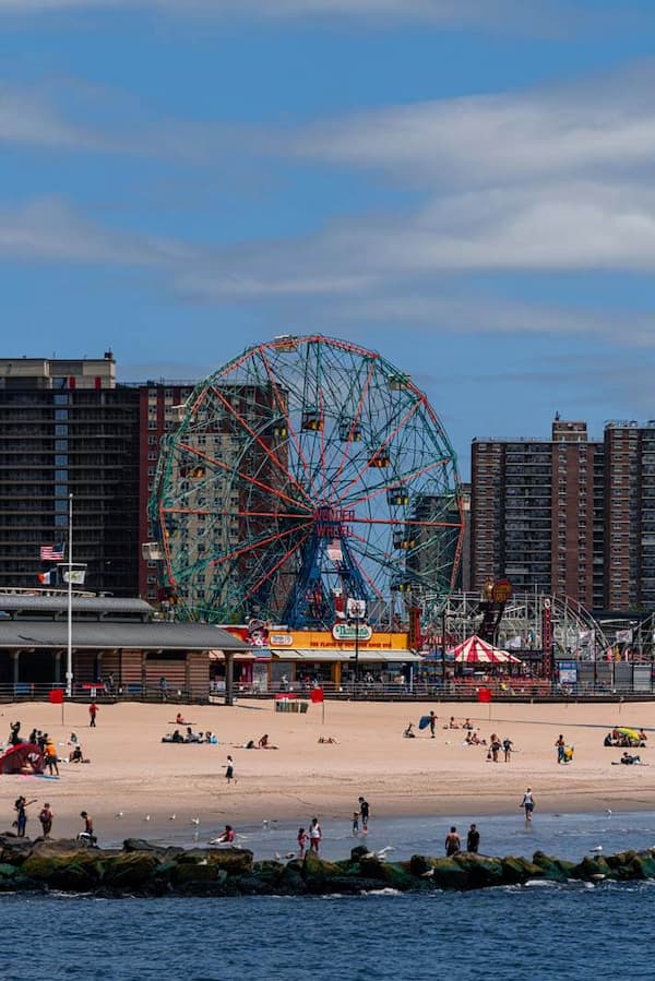 Playa de Coney Island en Brooklyn