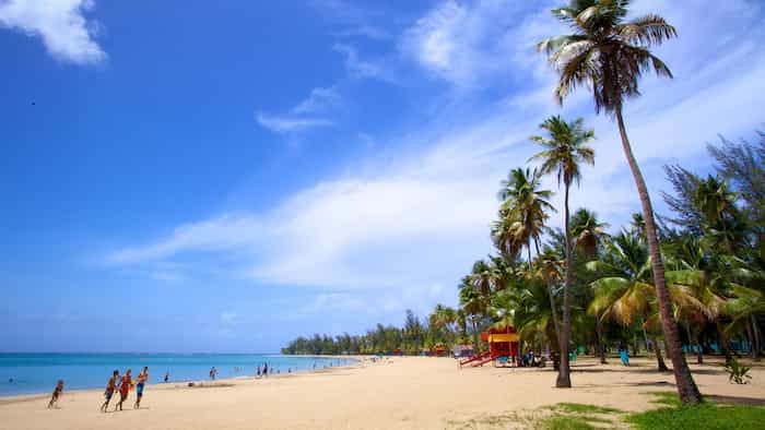 Playa de Luquillo - atracciones turísticas de Puerto Rico